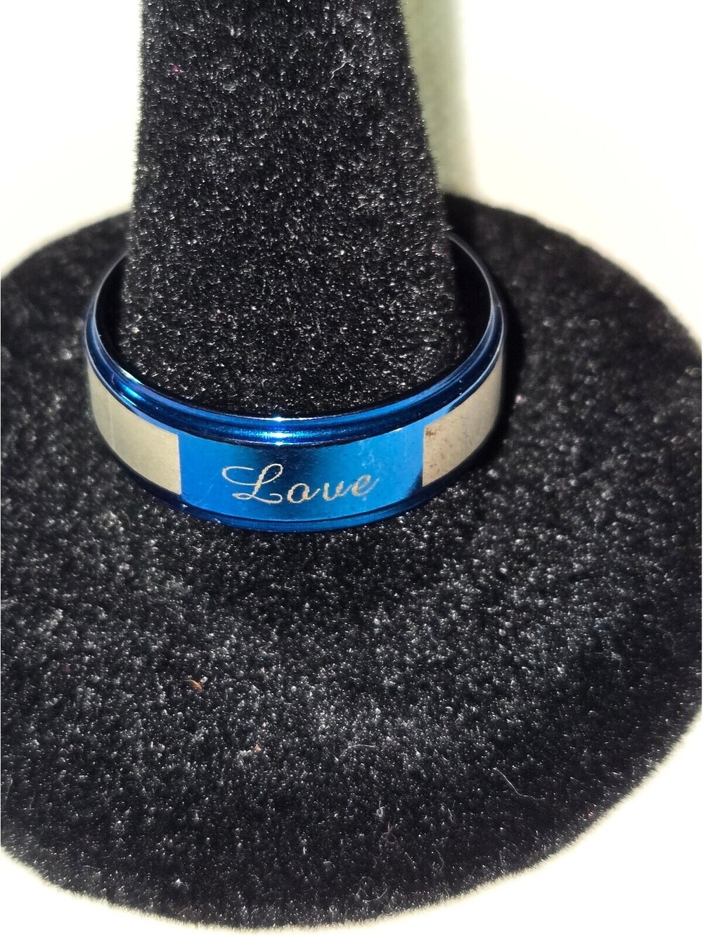 New Without Tags Blue and Silver Tone 'Love' Women's Ring Size 9  Jewelry